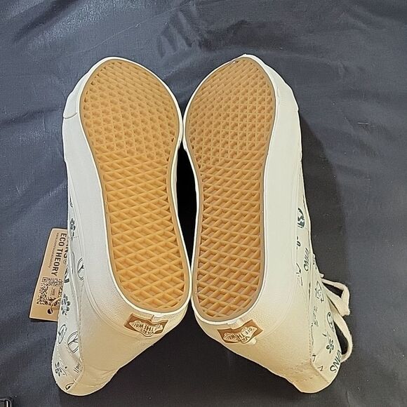 BRAND NEW VANS SKY8-HI VANS SK8-HI TAPERED_ CLASSIC VANS SHOE - Picture 16 of 16